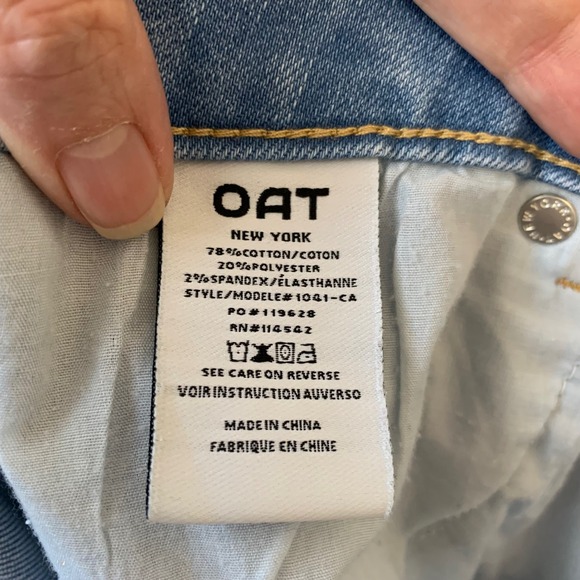 Oat‎ New York high rise wide leg cropped light wash raw edge hem jeans. Size 31 - Picture 12 of 15